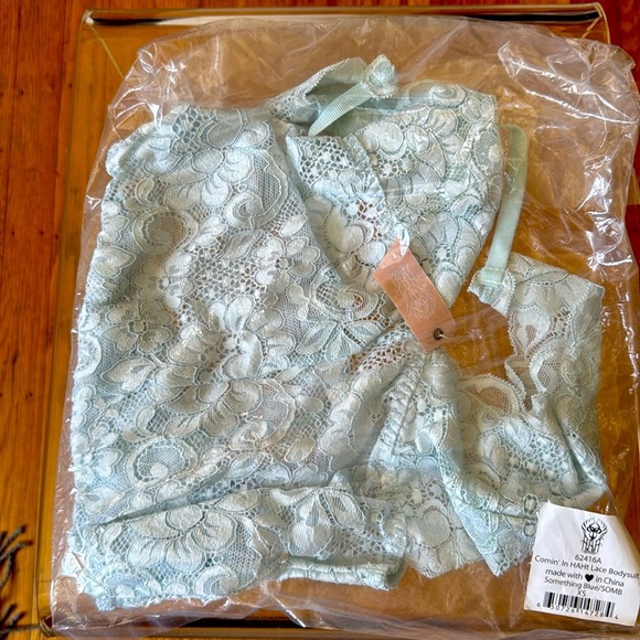 NWT $78 HAH Comin in HAHt Lace Bodysuit Something Blue Lingerie Bridal Sz XS - Picture 3 of 5